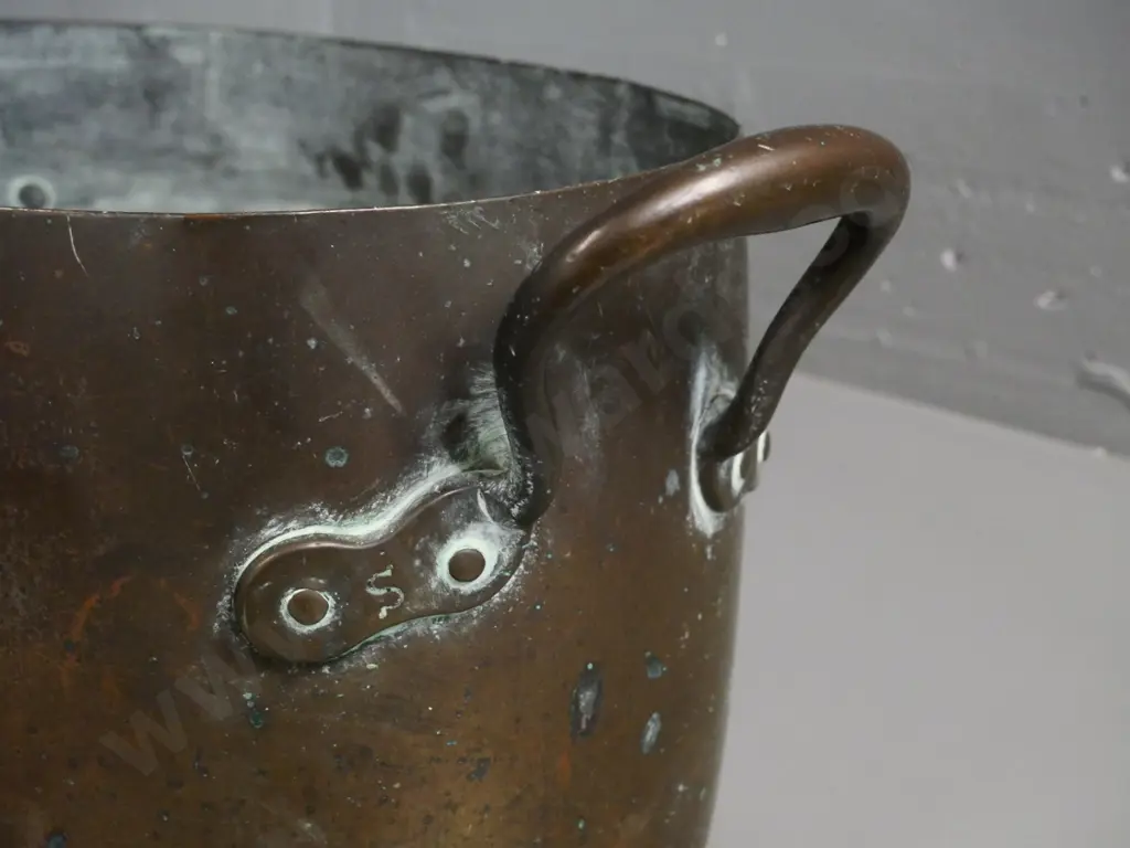 heavy copper 2-handled oval boiler, no lid H-200 L-540 W-290 Image 1++