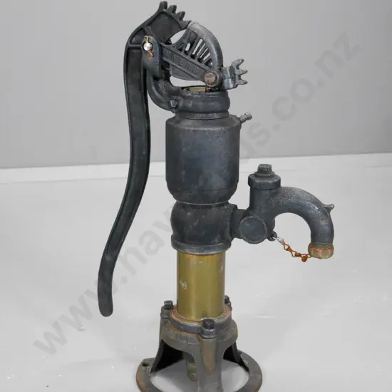 vintage cast iron cow-tail pump H-630 W-400