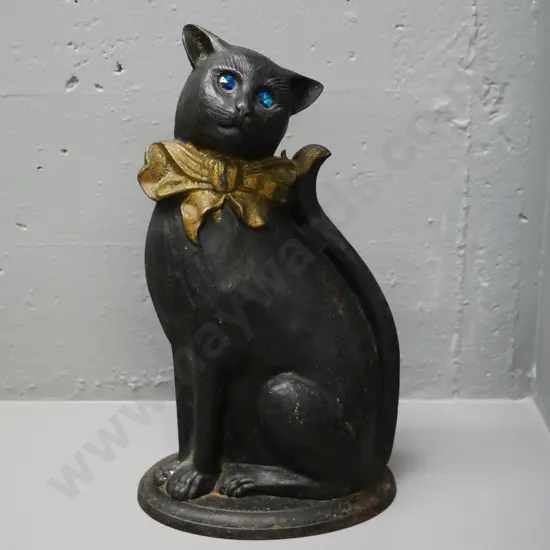 cast iron cat with glass eyes - fireside set holder, no tools, stamped Nestor, some surface corrosion. H-380 W-220