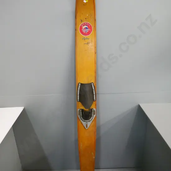 vintage wooden Dolphin Sabre water ski with metal keel, single rubber and metal binding, some wear to decals L-1720