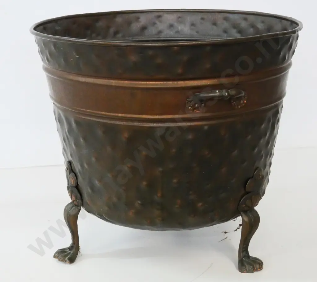 beaten copper wood bin with 2 handles, 3 claw feet H-460 Diameter 530 Image 1++