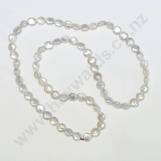freshwater pearl necklace