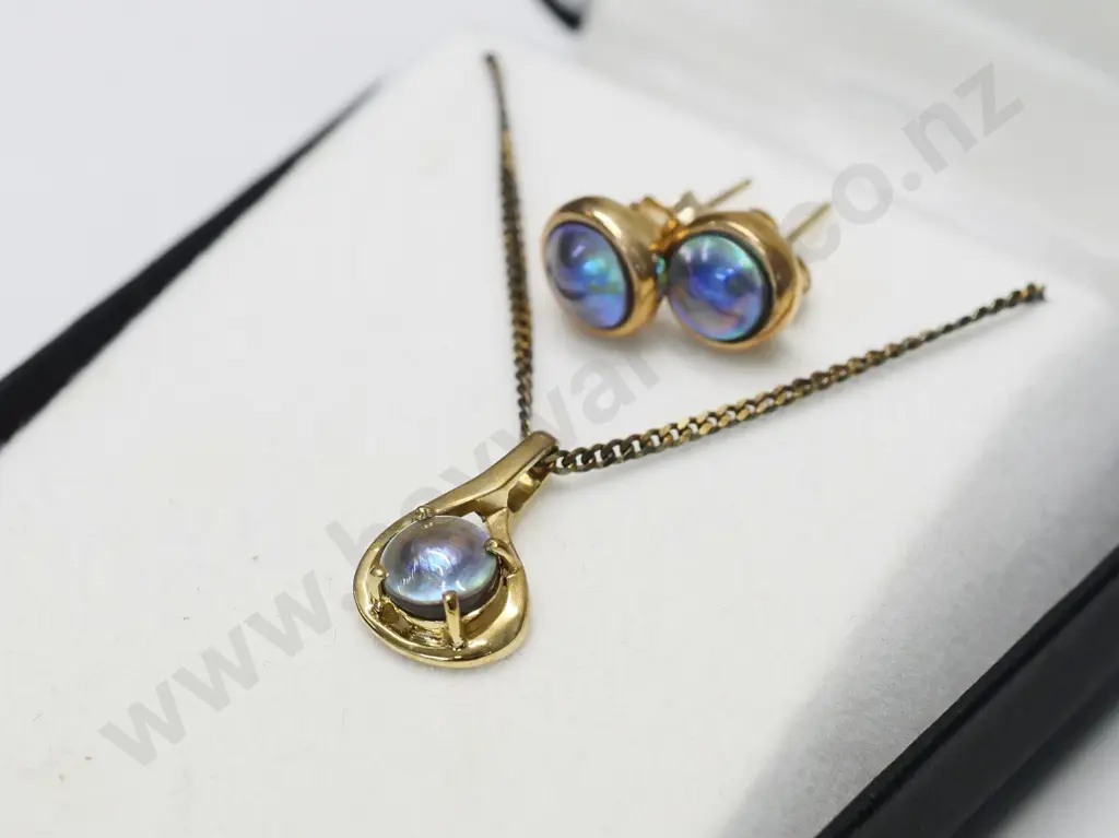 paua pearl necklace & earrings Image 1++