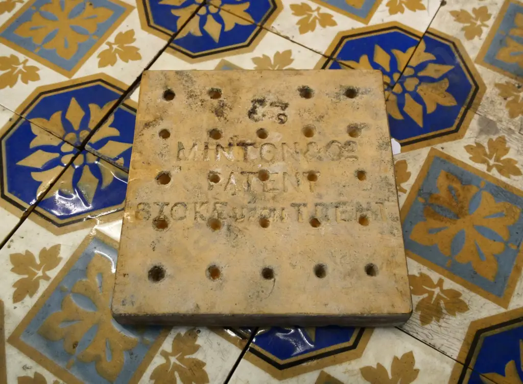 13 Minton porcelain floor tiles circa 1871 - from Macandrew's house 'Carisbrook' - approx 30mm thick 150 x 150 Image 1++
