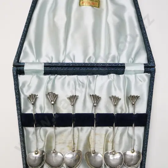 cased set of teaspoons 'Arthur Price & Co Ltd