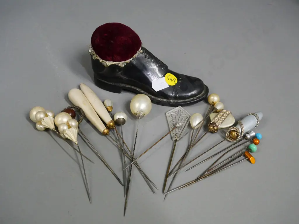 cast metal shoe-shaped hat-pin holder H-70 L-120 and assorted vintage hat pins Image 1++