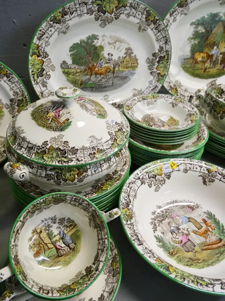 large collection of Spode's Byron dinnerware in very good condition except for one chip to soup bowl Image 1++