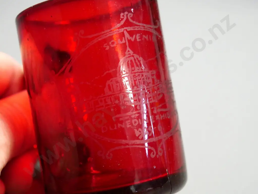 Dunedin Exhibition 1925-26 ruby glass mug & a 'Christina' Italian ruby glass clear-stemmed vase H-310 Image 1++