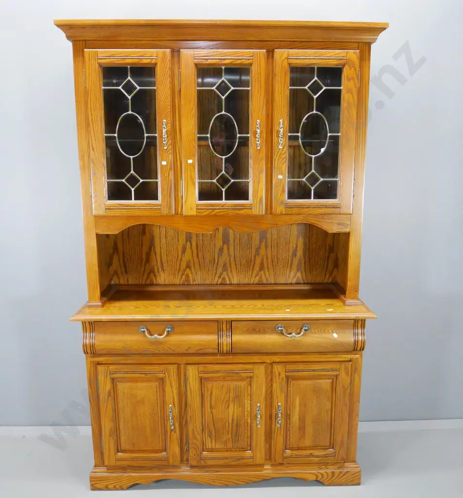 oak reproduction buffet base illuminated display cabinet w/3 leadlight doors, 2 doors & 3 drawers in base H1970 W1260 Image 1++
