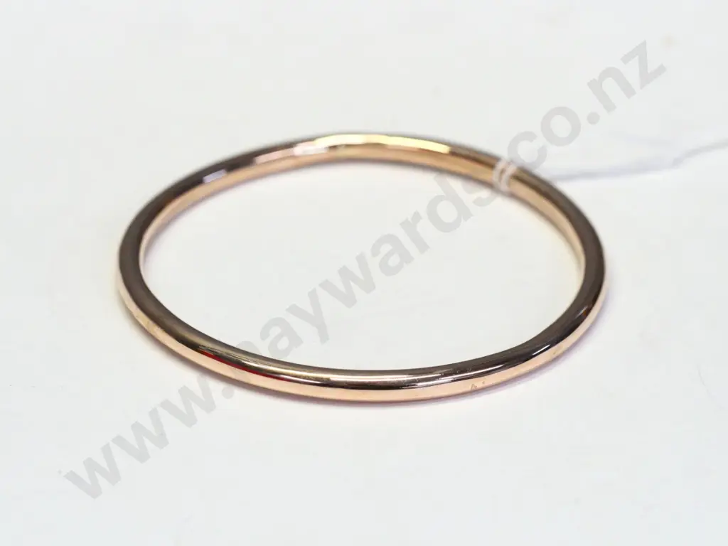 9ct rose gold bangle Image 1++