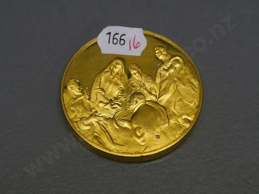 gilt bronze medallion Image 1++