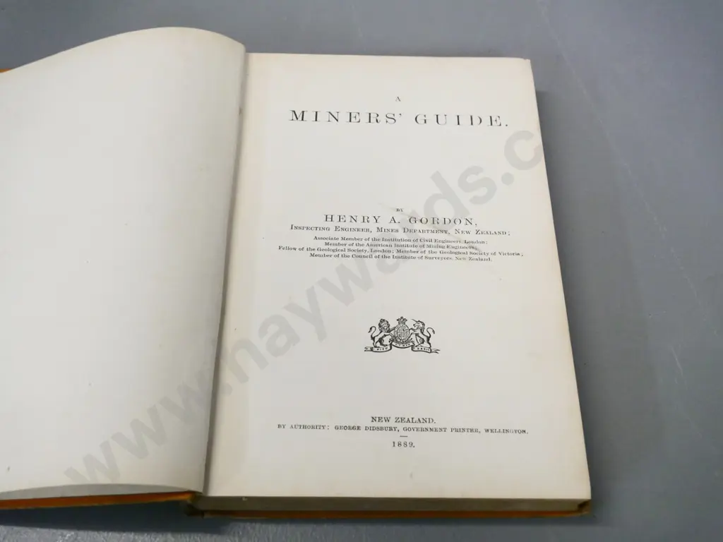 book - 1889 - Henry Gordon - a Miner's Guide - pub NZgovernment - foxing and wear Image 1++