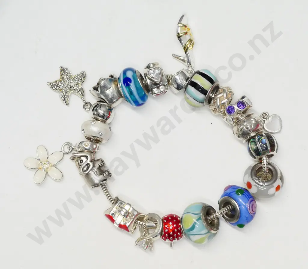silver charm bracelet stamped 925 Image 1++