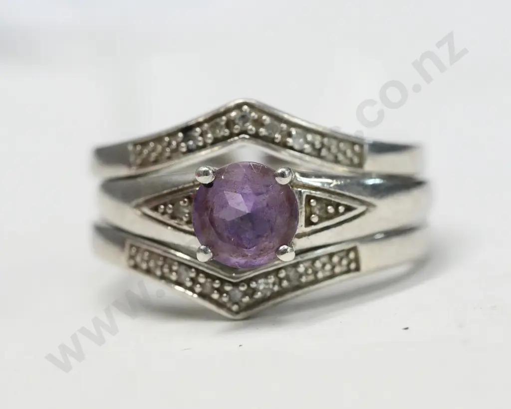 3 ring amehtyst & cz dress ring stamped 925 Image 1++