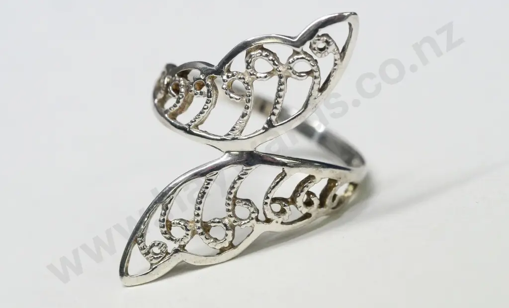 filagree style silver ring stamped 925 Image 1++