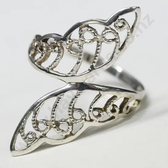 filagree style silver ring stamped 925