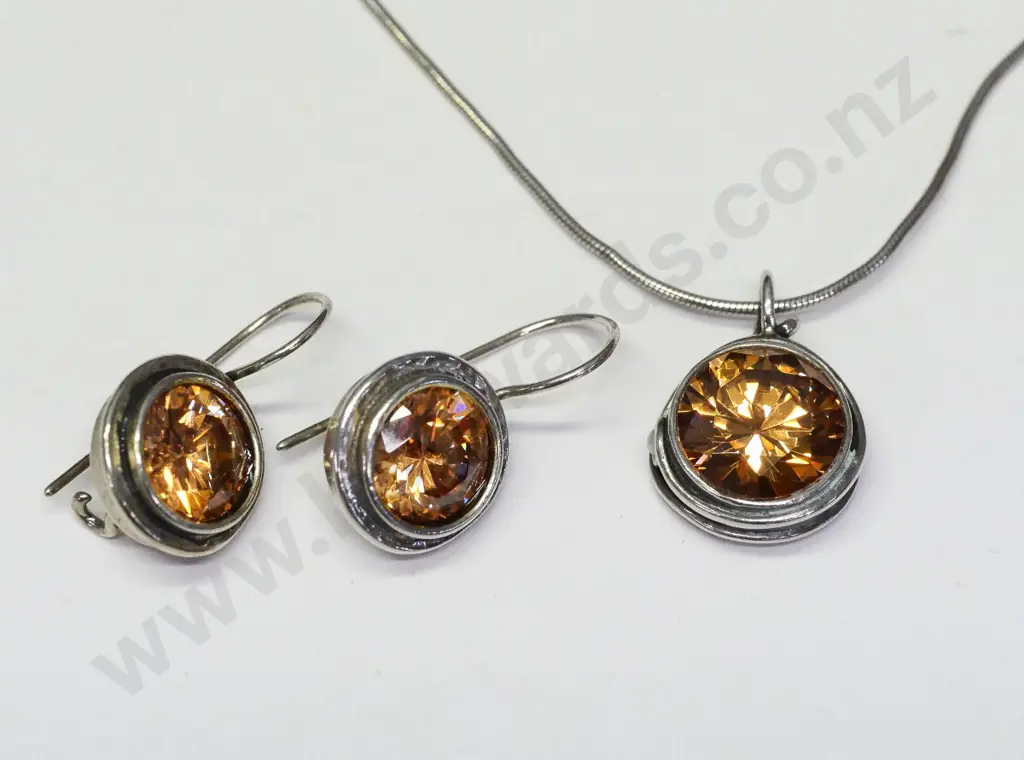 pendant & earring set chain stamped 925 Image 1++
