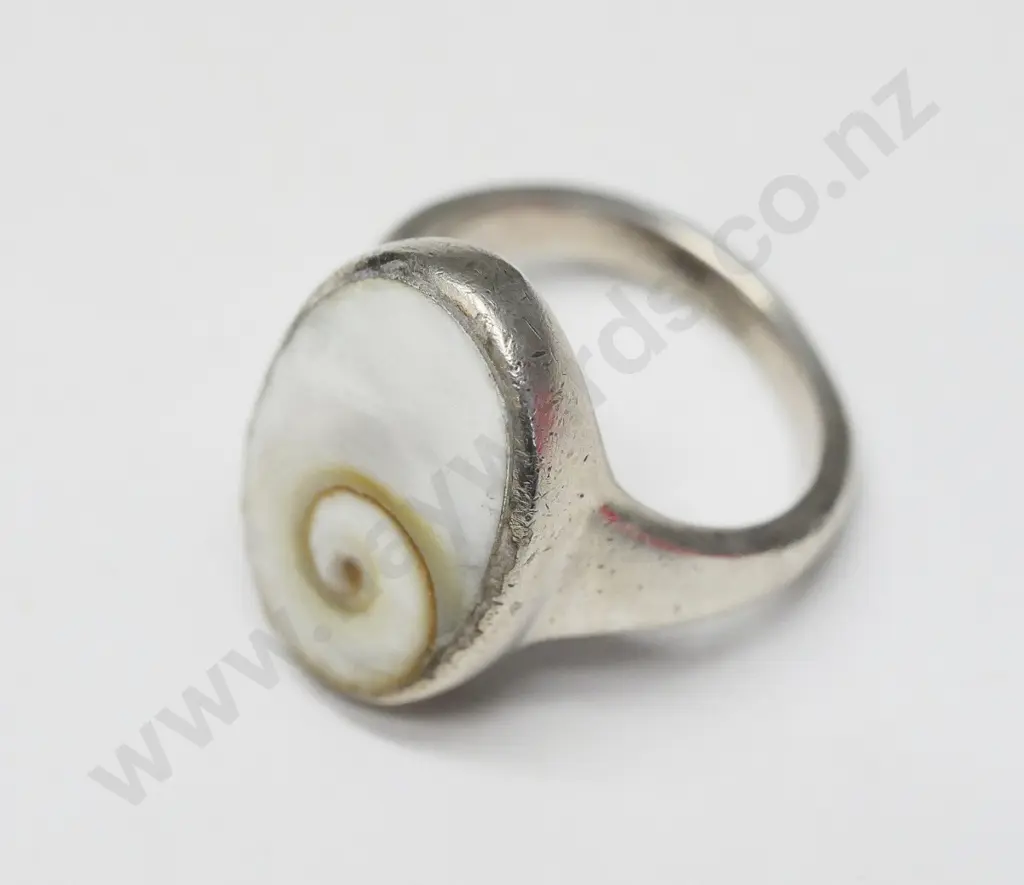 silver white stone dress ring stamped 925 Image 1++