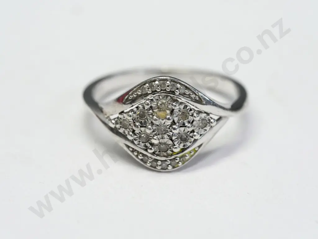 silver cz dress ring Image 1++