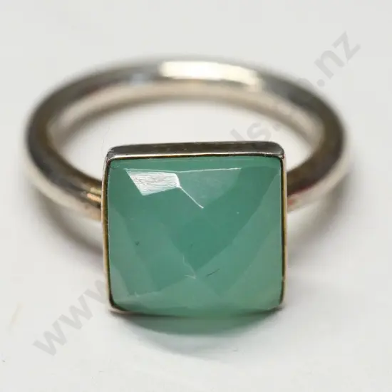 silver ring stamped 925