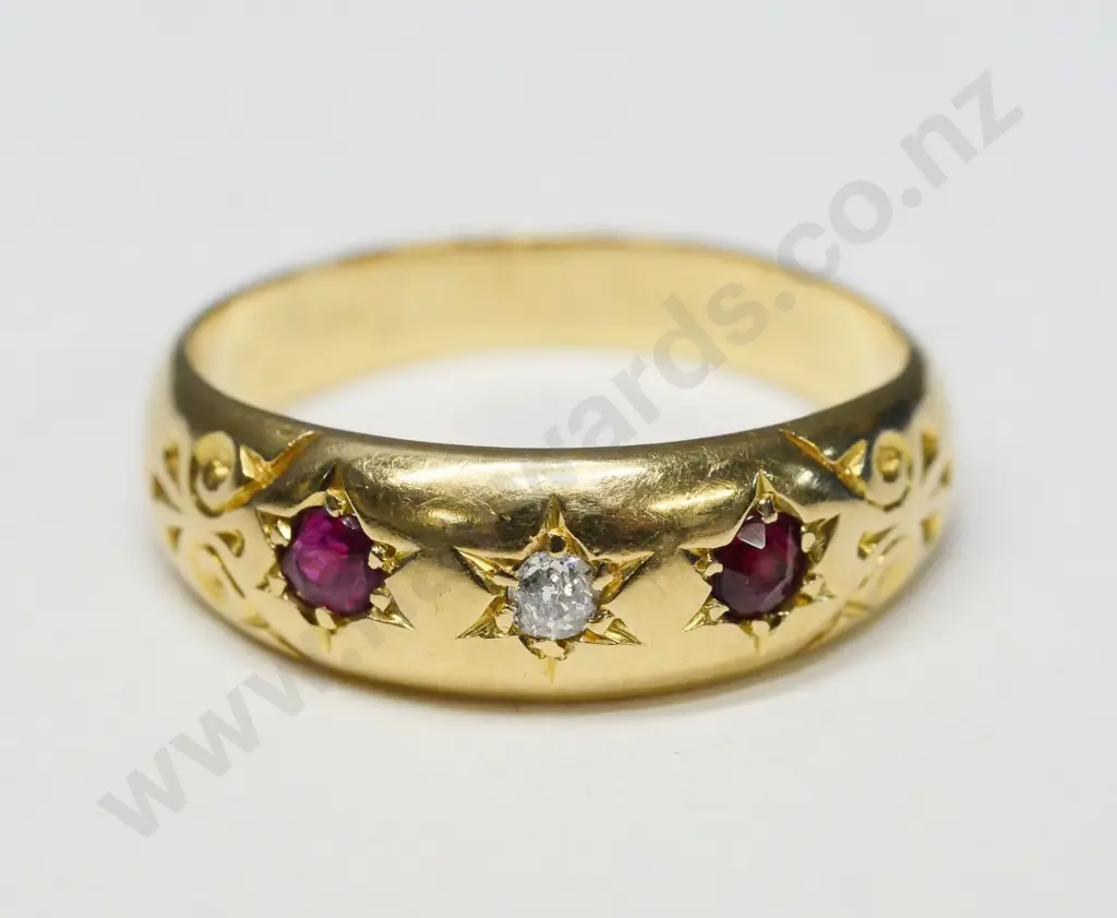 ruby & cz ring no mark Image 1++