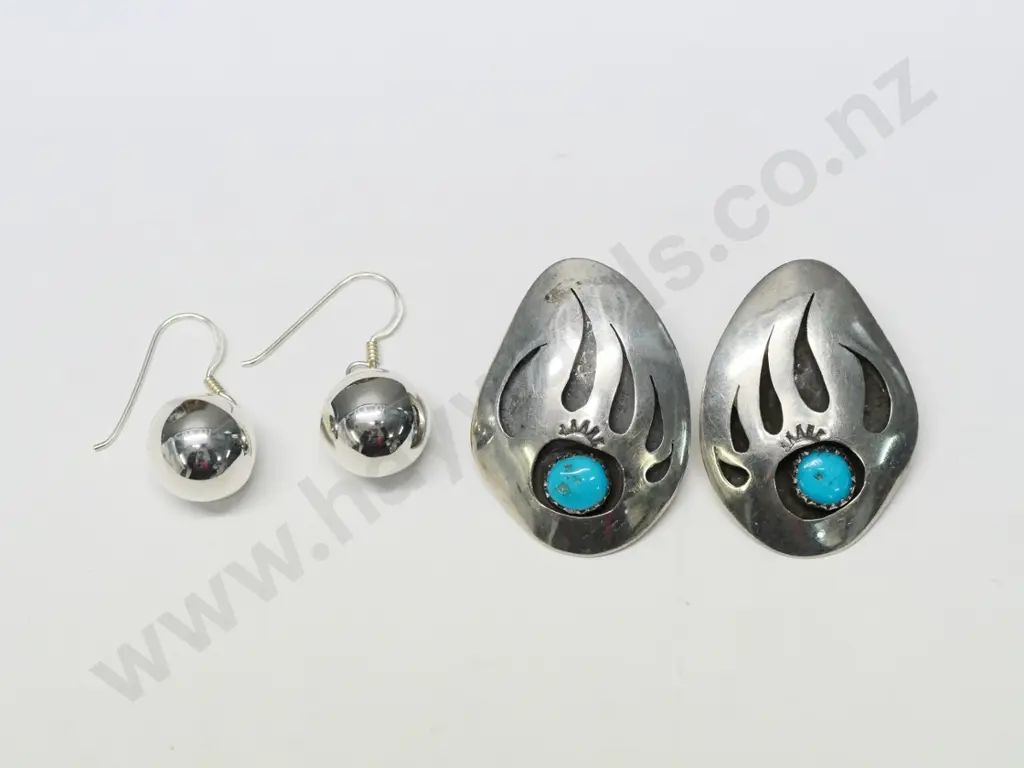 pair of bear claw/turquoise earrings stamped sterling & silver earrings stamped 925 Image 1++