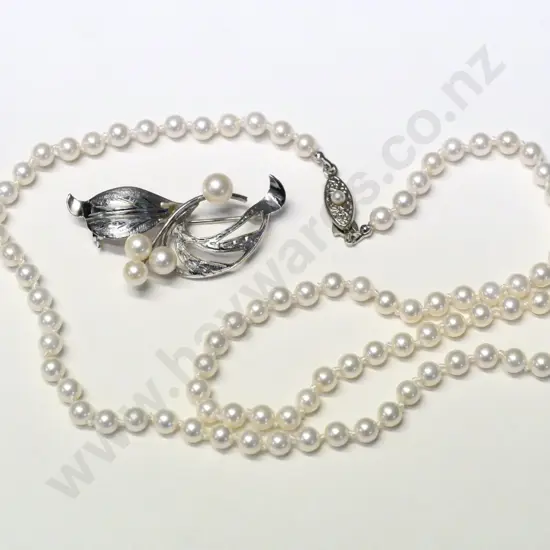 single strand pearl necklace & pearl brooch