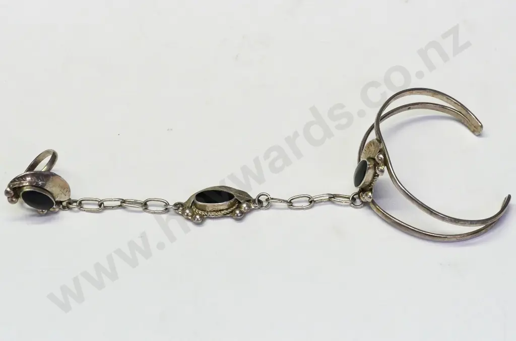 silver cuff/ring with black stone marked Mexico Image 1++