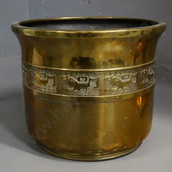 Chinese dragon pattern brass jardiniere - some dents H-210 Diameter 270