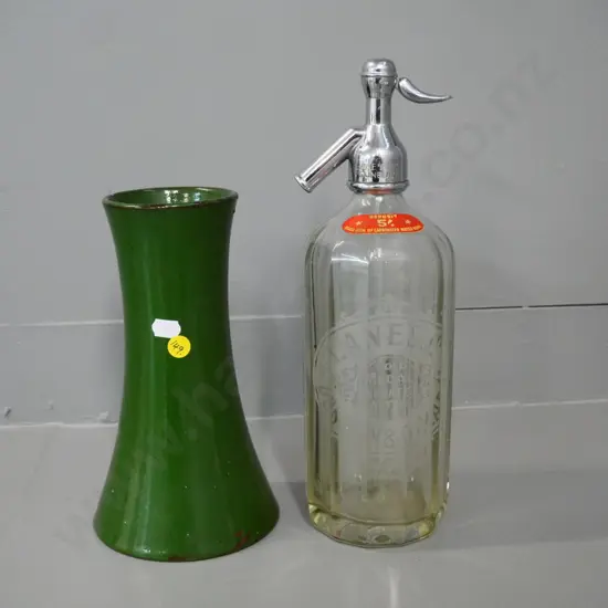 vintage Lane's Dunedin and Oamaru soda syphon and a specimen vase etched with "Dunedin Exhibition 1925-26" H-220