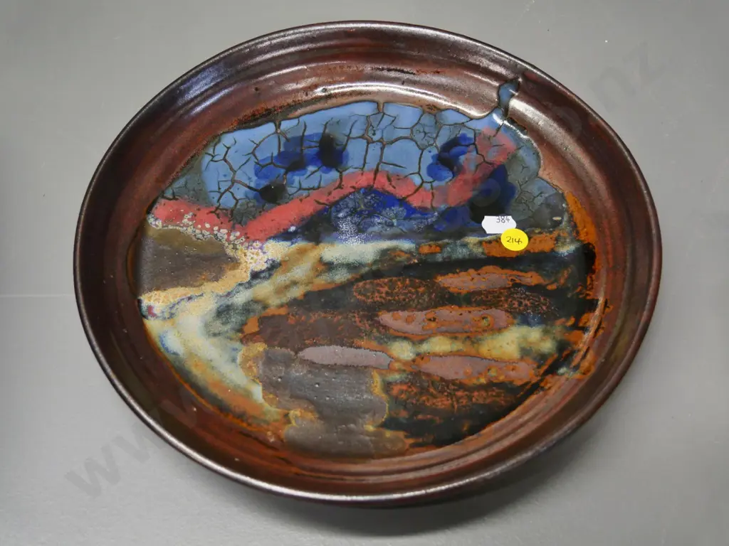 New Zealand studio pottery small wall charger / dish - maker's mark unknown D-280 Image 1++