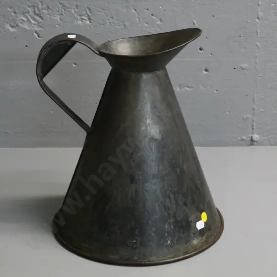 wide-based tin dairy jug H-310 Diameter 300 at base