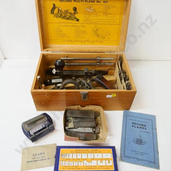 Record Multi-Plane no 405 in fitted wooden case with other parts and cutting blades