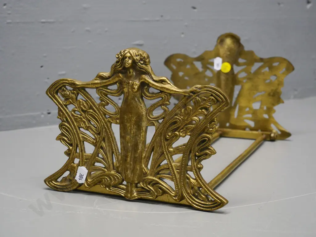 art deco style cast brass extending book-ends H-150 W-330 in closed position Image 1++