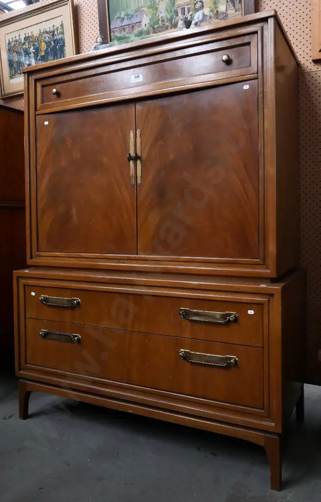 mid-century Red Lion mahogany manrobe with 6 drawers (3 internal) brass handles, polish wear on top H1430 W1060 D510 Image 1++