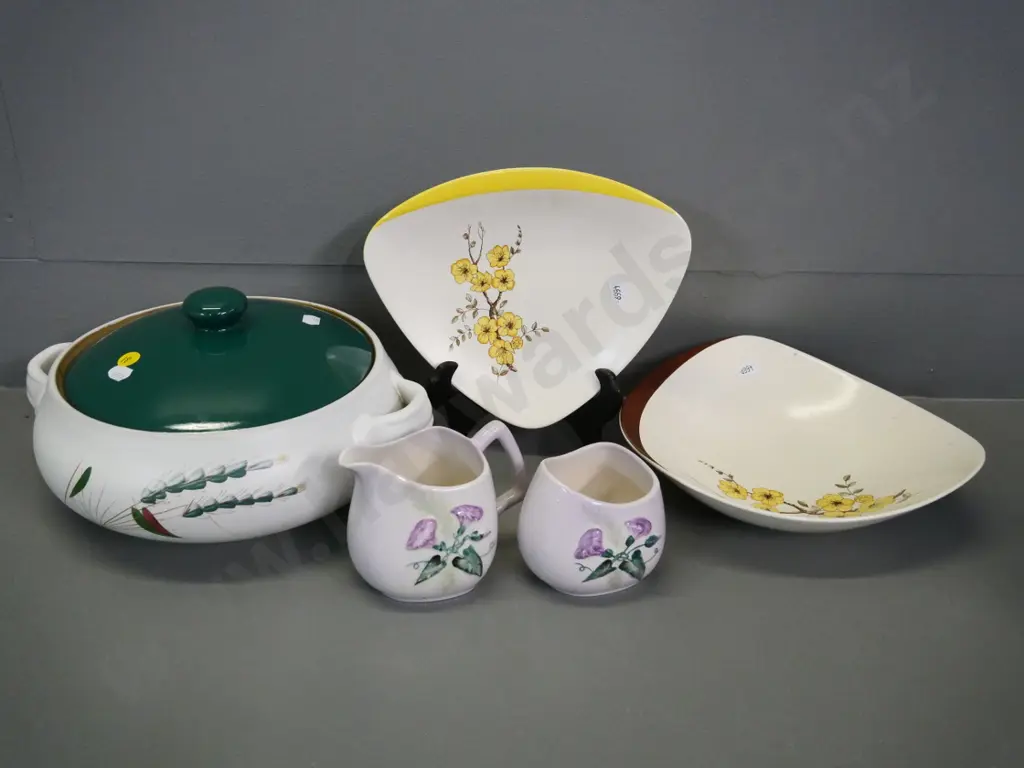 retro Denby Greenwheat lidded casserole H-140 W-280 and 4 pieces of Carlton ware - bowl, dish, convolvulus jug and sugar Image 1++