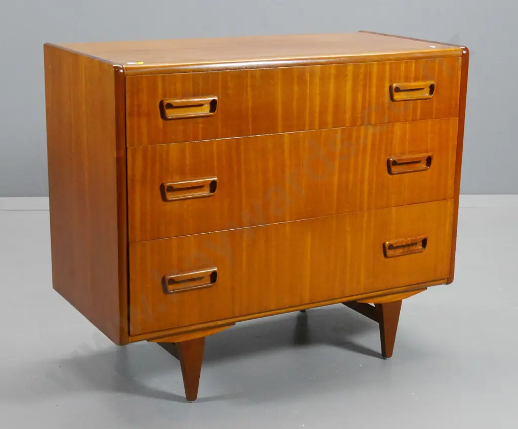 mid-century mahogany 3-drawer lowboy chest H-730 W-840 D-400 Image 1++