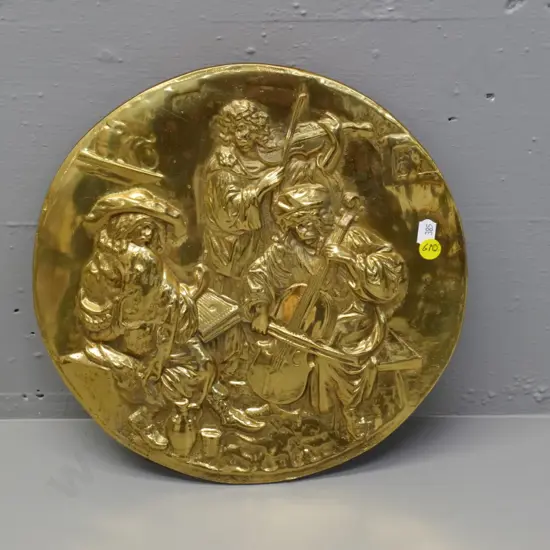 heavy cast brass minstrel-themed wall plaque - Diameter 290