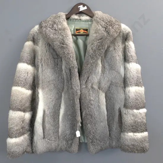 chinchilla fur short jacket - label for Universal Fur New Zealand