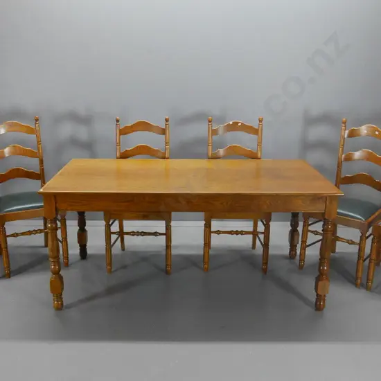 oak Shaker-style dining table & 6 ladderback chair, seats in green leather, some marks, some chairs wobbly L1670 W910