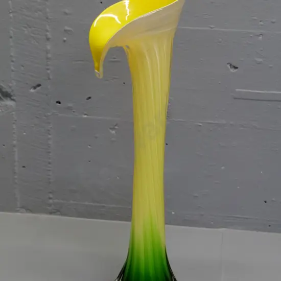 art glass jack-in-the-pulpit vase - yellow & green with clear base H-400