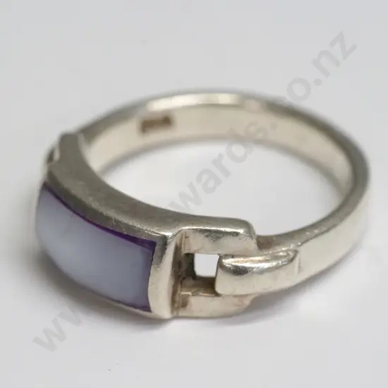 silver ring stamped 925