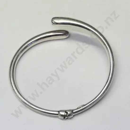 silver hinged bangle stamped 925