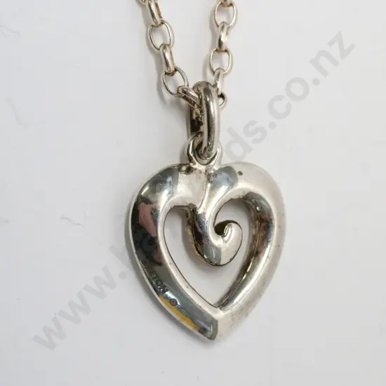 silver heart pendant chain stamped 925