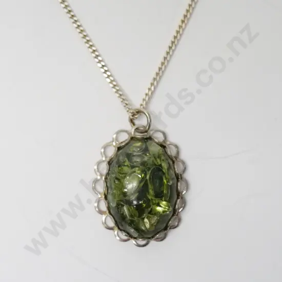 silver green/black pendant chain stamped 925
