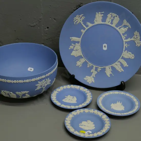 Wedgwod Jasperware items - plate, salad bowl D-200, and 3 pin dishes