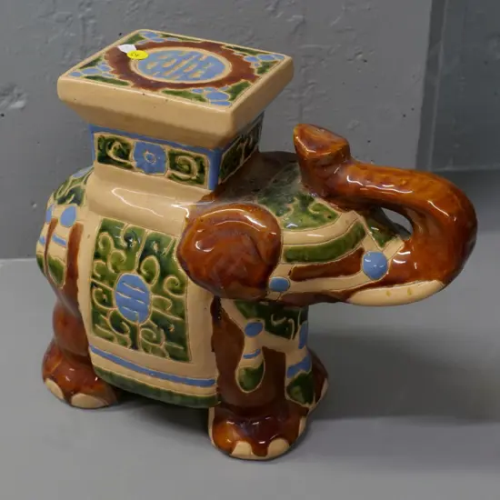 asian porcelain elephant ornament / small plant stand H-280 L-340