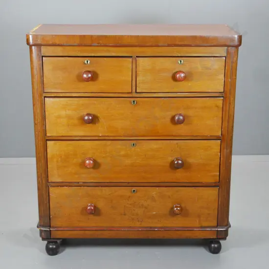 vintage 5-drawer Scotch chest - solid timber with veneer top, some veneer missing, no key H-1120 W-960 D-430