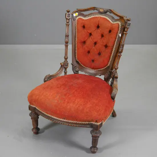 Victorian carved walnut nursing chair with deep-button back, missing piece of carving on top H710 W500 D570