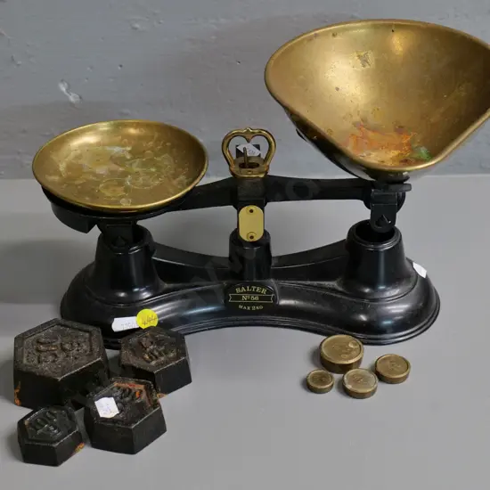 Salter No. 56 2kg brass and cast iron scales with assorted weights - some corrosion to brass holder H-170 W-300